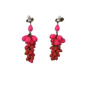 Vintage Red Pink Grape Beads Dangle Earrings Clip On '50s